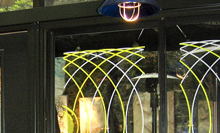 Transistor design : wall design, Transistor Design , Bar display of Le Sacrilège for the 2007 Antenne-A festival